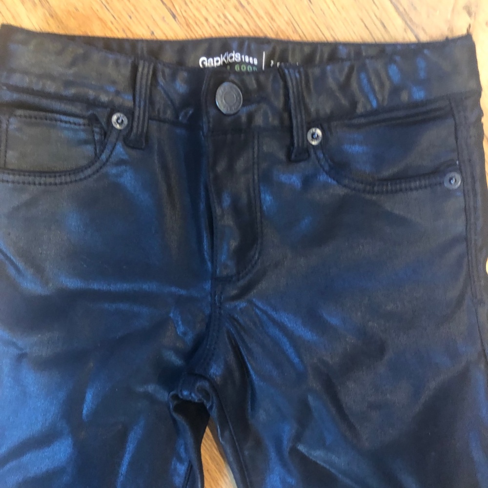 GAP LAMINATED BLACK JEANS